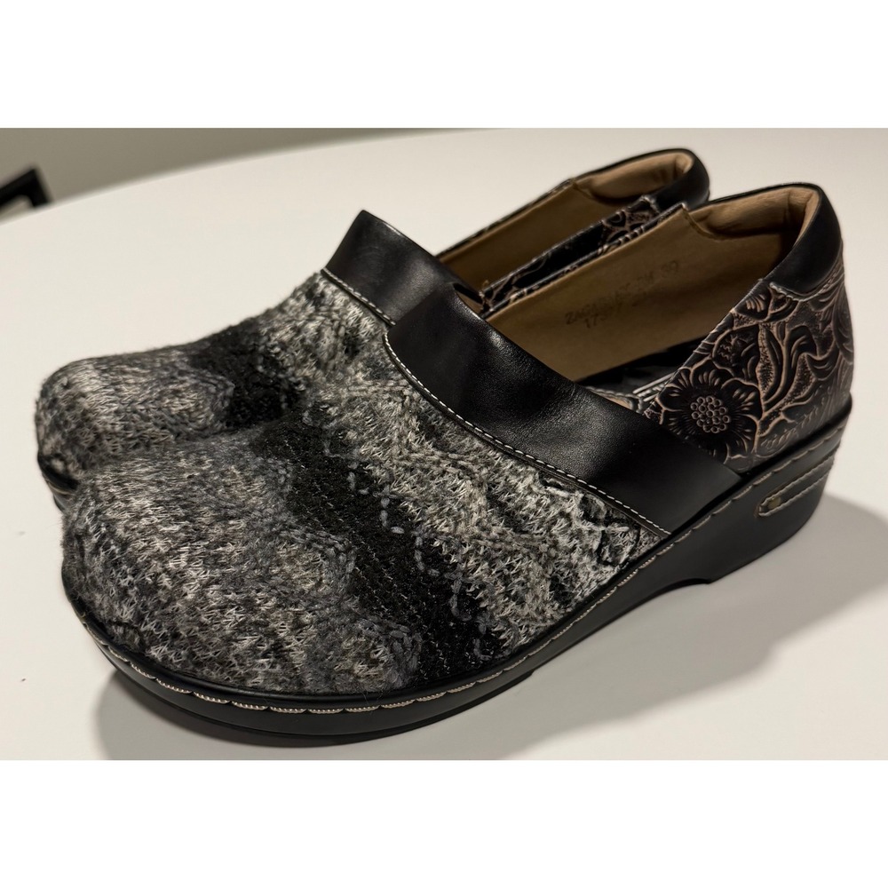 L'Artiste by Spring Step Zagabank Clogs Knit Floral Leather Grey Black Size 39
